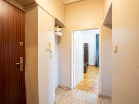 Zobacz>> M na Ochocie z idealną komunikacją 35 m² - Zdjęcie 4
