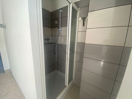 Location Appartement 2 pièces 40m² - Photo 4