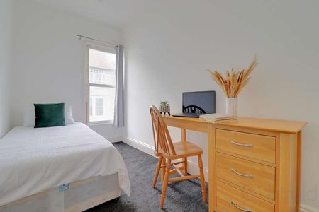 Chesham Road, Brighton, BN2 - Photo 5