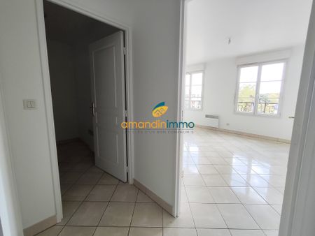 Location Appartement 1 pièce 27m² ST FARGEAU PONTHIERRY 77310 - Photo 3