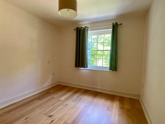 5 bedroom detached house to rent - Photo 1