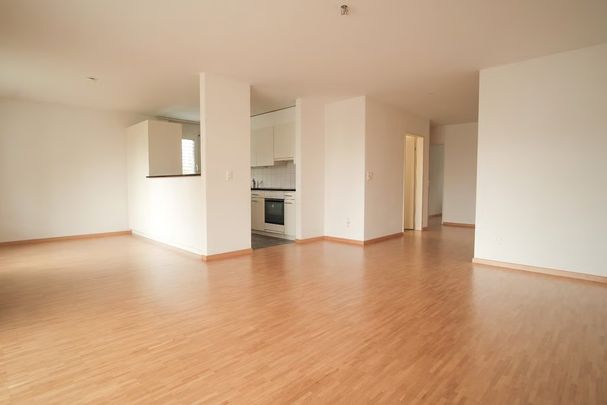 4.5 Zimmer, 94 m², 2. Stock - Photo 1