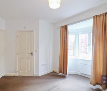 4 bedroom terraced house to rent - Photo 6