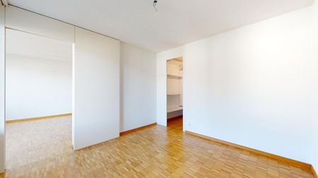 "Platz für die ganze Familie!" - Foto 3