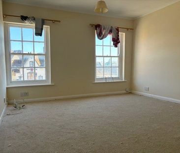 3 bedroom apartment to rent - Photo 1