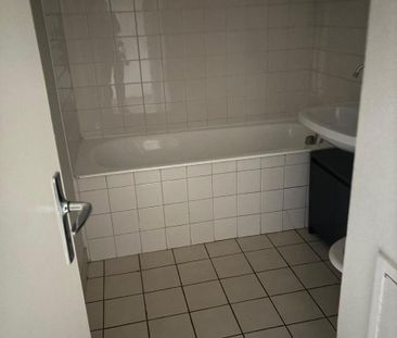 Location Appartement 1 pièce 31m² VILLEURBANNE 69100 - Photo 2
