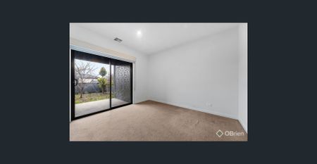 6 Month Lease - Modern Double-Story Home. - Photo 3