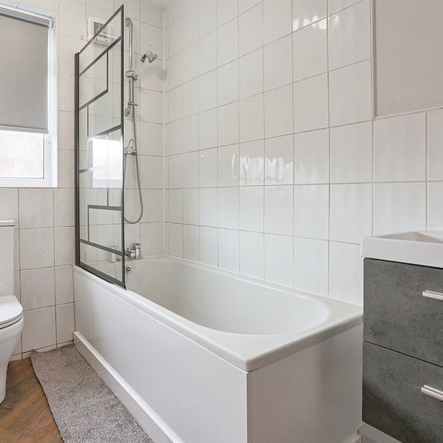 3 Bed Terraced House, Ivy Street, LS9 - Photo 1