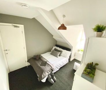 6 bedroom house of multiple occupation to rent - Photo 2