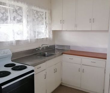 Cosy comfortable and safe 2 bedroom Flat - Photo 4