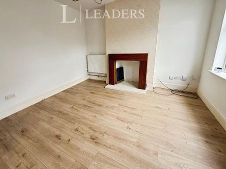 3 bedroom detached house to rent - Photo 4