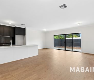 6A Woodstock Ave, Christie Downs SA 5164 - House For Rent | Domain - Photo 4