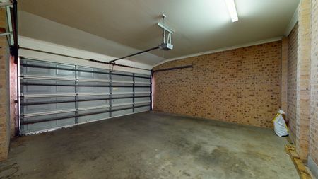 Luxurious Resort-Style Living in Prestigious Perignon Park - Photo 4