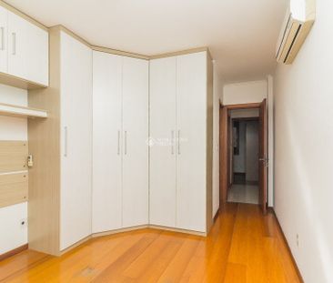 Apartamento com 2 quartos e 72m² para alugar em Jardim Lindóia, Por... - Photo 1
