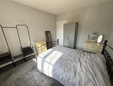 2 Bedroom Apartment To Let - Photo 3