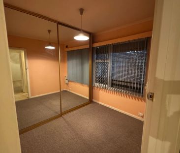 Spacious Family Home with Large Backyard in Valley View - Photo 4