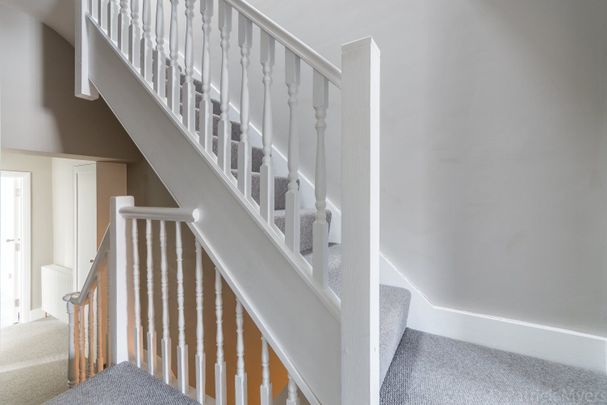 Ulverscroft Road, London, SE22 - Photo 1