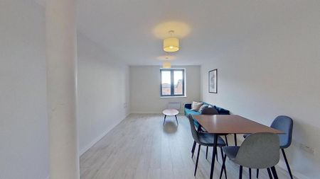 2 bedroom flat to rent - Photo 4