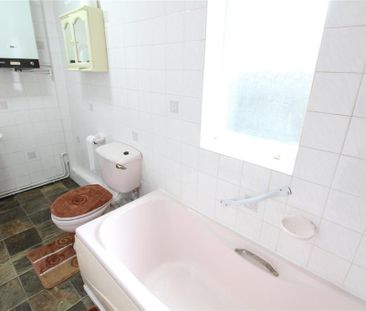 3 bedroom bungalow to rent - Photo 1