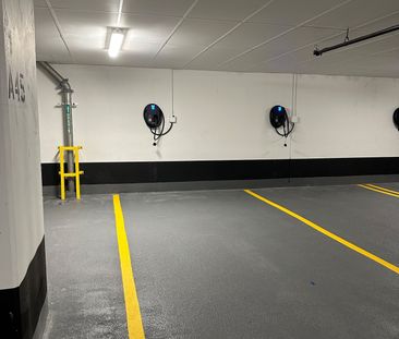 For Lease - 3250 Carding Mill Trail Unit# 324, Oakville, Ontario - Photo 3