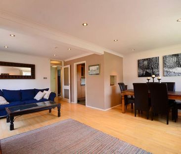 2 bedroom maisonette to rent - Photo 1