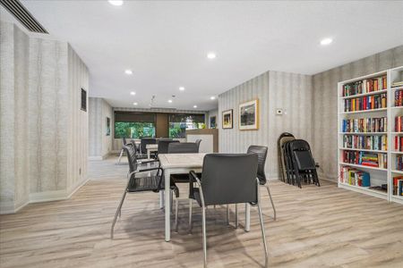 For Lease - 449 Walmer Road Unit# 302, Toronto, Ontario - Photo 4