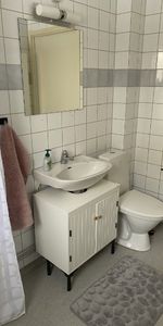Vallentuna - 1rok - tillsv - 5.250kr/mån - Photo 4