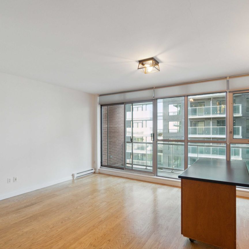 179 George St, Unit 904 - Photo 1