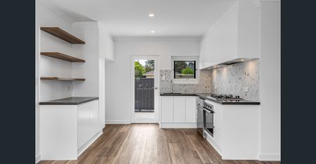 Stunning, fully renovated units now available - Don't miss out! - Photo 4