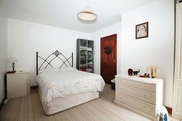 1 bedroom property to rent - Photo 1
