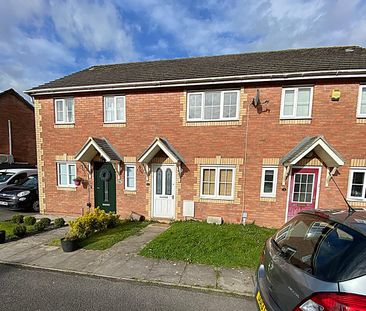 £1,000 PCM, Two Bedroom House with Off-Road Parking and Large Enclo... - Photo 6