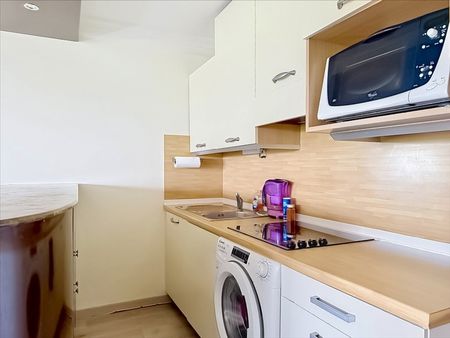 3 pièces - Meublé - 60,68 m² - 2ème étage - Colocation non autorisée - Photo 3