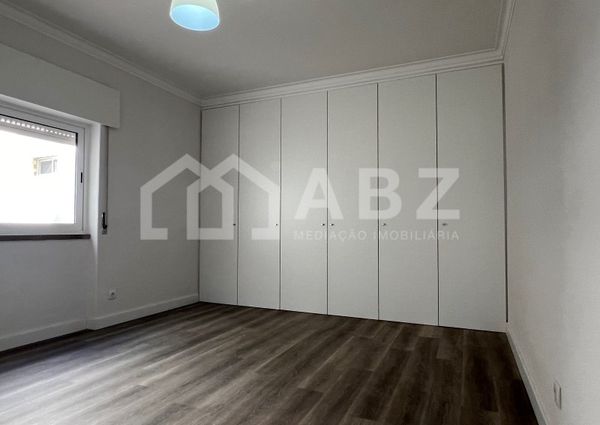 Apartamento T2 em Setúbal