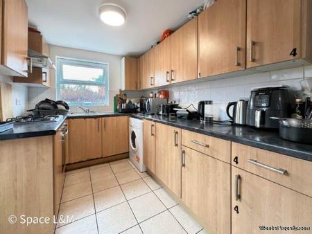 1 bedroom property to rent in Reading - Photo 4