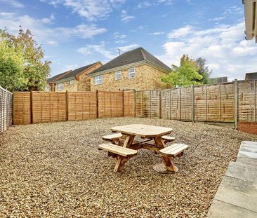 1 bedroom in a house share to rent - Photo 6