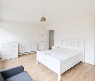 Room in a Shared House, St. James's Crescent, SW9 - Photo 2