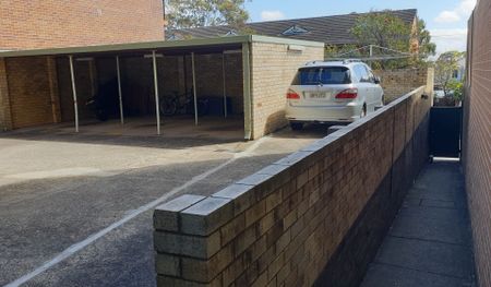 One Bedroom Apartment in Prime Location - Photo 5