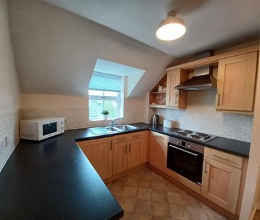 2 bedroom apartment to rent - Photo 5
