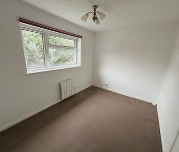 Haldene, Two Mile Ash - Photo 2