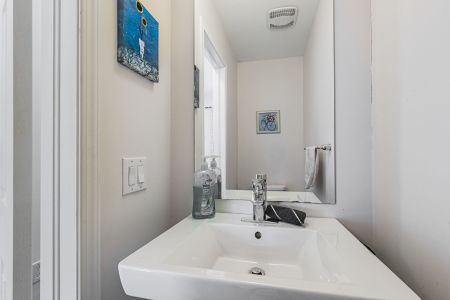 For Lease - 432 Ladycroft Terrace Unit# Lower Level, Mississauga, Ontario - Photo 2