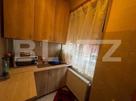 Apartament de 2 camere, decomandat, 50 mp, curte privata, zona Lukoil - Photo 5
