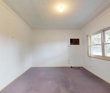 27 Elizabeth Street, Cardiff South NSW 2285 - Photo 3