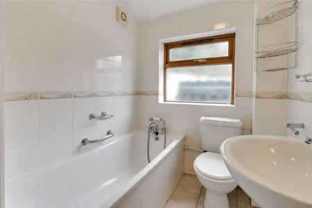 2 bedroom bungalow to rent - Photo 4