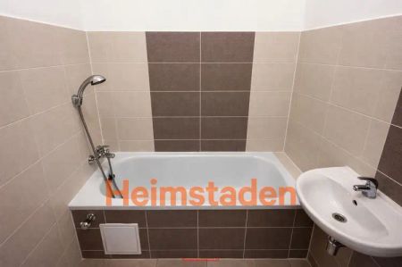Pronájem bytu 2+1 53 m - Fotografie 5