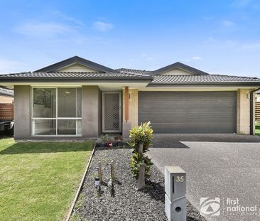 Family Home in Cascades - Convenient Location Opposite Scenic Wetlands - Photo 3