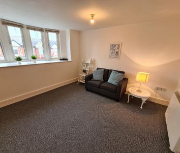 2 bedroom apartment to rent - Photo 3