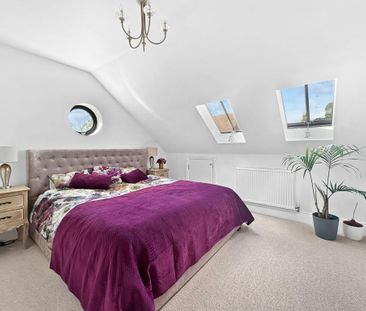 4 bedroom terraced house to rent - Photo 6