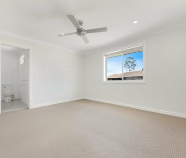 "Low-maintenance Living" - Photo 3