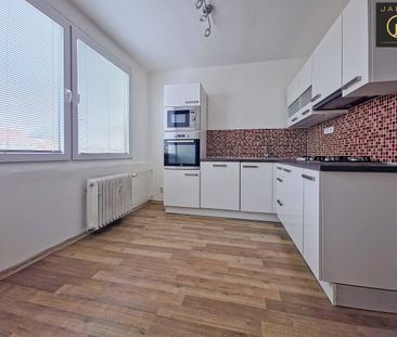 Pronájem bytu 1+1 27 m² - Photo 1