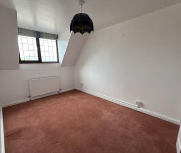 4 bedroom detached house to rent - Photo 6